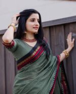 আড়ং কোয়ালিটি পিওর কটন [রানিং ব্লাউজ পিস সহ] C2025-S21 - Image 4